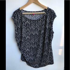 Vince Camuto Womens Black & White Sleeveless Top Size 2X Round Neck